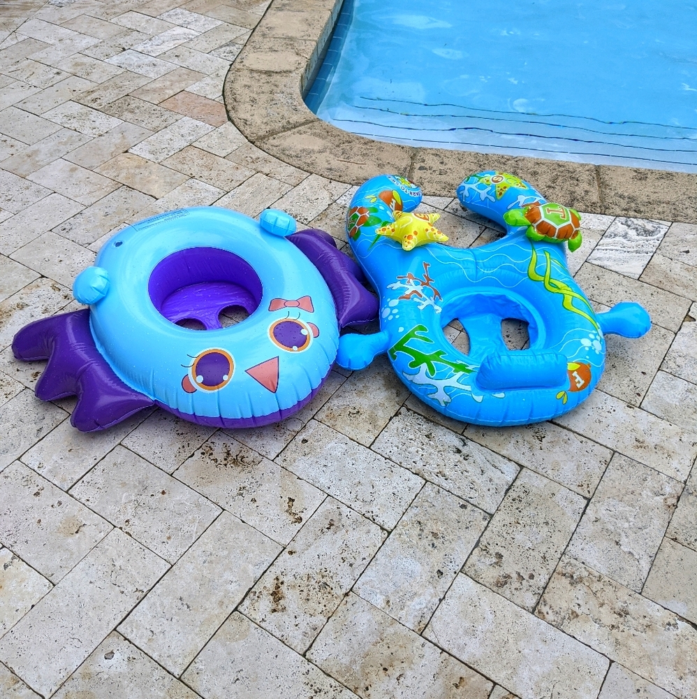 Infant/baby floats x4